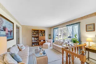 1220 Dogwood Dr, Chesterton, IN 46304 - Photo 3