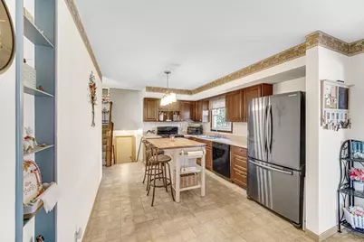 1220 Dogwood Drive, Chesterton, IN 46304 - Photo 7