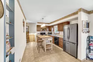 1220 Dogwood Dr, Chesterton, IN 46304 - Photo 7