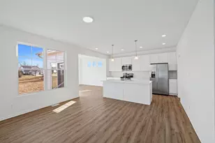 2373 Dunewood St, Portage, IN 46368 - Photo 9