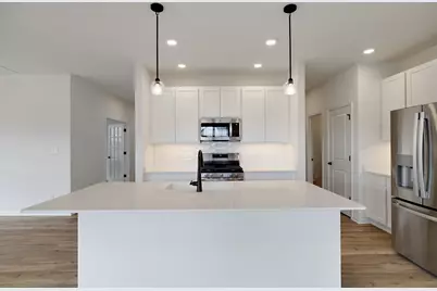 3104 Greenview Drive, Valparaiso, IN 46385 - Photo 9