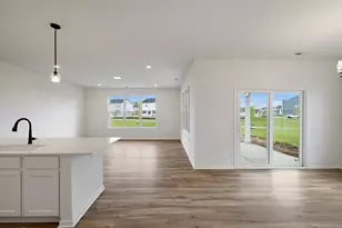 3104 Greenview Dr, Valparaiso, IN 46385 - Photo 5