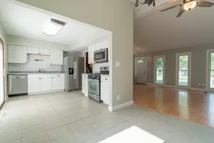 9830 Mckinley St, Crown Point, IN 46307 - Photo 5