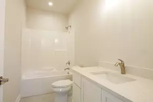 248 Sawgrass Dr, Crown Point, IN 46307 - Photo 11