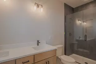 246 Sawgrass Dr, Crown Point, IN 46307 - Photo 9