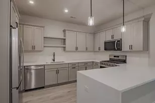 246 Sawgrass Dr, Crown Point, IN 46307 - Photo 9