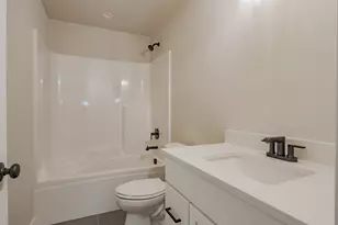 246 Sawgrass Dr, Crown Point, IN 46307 - Photo 21