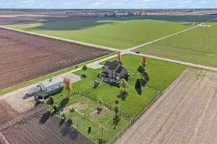 9237 W 1100 S, Wanatah, IN 46390 - Photo 3