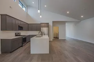 244 Sawgrass Dr, Crown Point, IN 46307 - Photo 11