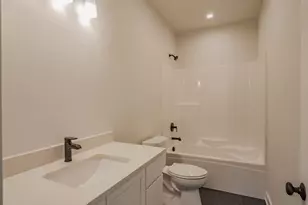 244 Sawgrass Dr, Crown Point, IN 46307 - Photo 13