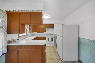 7339 Grand Blvd, Hobart, IN 46342 - Photo 5