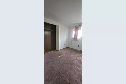 2412 Howard Street, Lake Station, IN 46405 - Photo 7