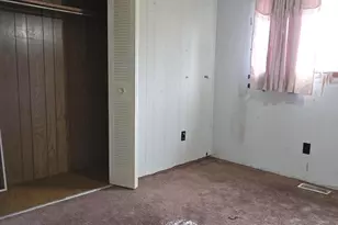 2412 Howard St, Lake Station, IN 46405 - Photo 7