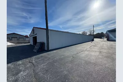 5020 W 45th Street, Gary, IN 46408 - Photo 9