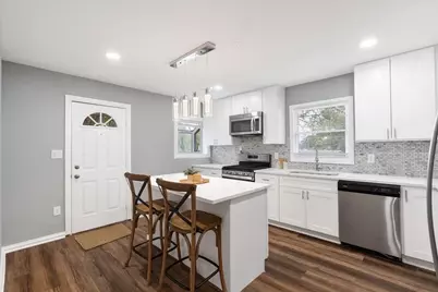 8207 W 127th Avenue, Cedar Lake, IN 46303 - Photo 5