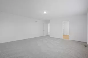 5970 E 112th Pl, Winfield, IN 46307 - Photo 9