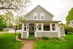 225 Jefferson Ave, Chesterton, IN 46304 - Photo 3