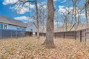 591 Glenwood Dr, Valparaiso, IN 46385 - Photo 33