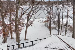 202 Oakridge Ct, Valparaiso, IN 46385 - Photo 57