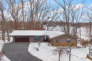 202 Oakridge Ct, Valparaiso, IN 46385 - Photo 85