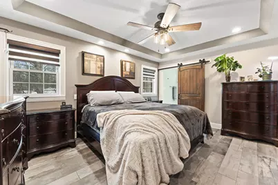 202 Oakridge Court, Valparaiso, IN 46385 - Photo 15