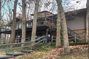 202 Oakridge Ct, Valparaiso, IN 46385 - Photo 37