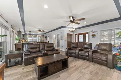 202 Oakridge Court, Valparaiso, IN 46385 - Photo 7