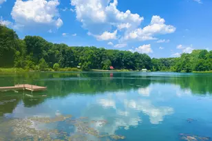 202 Oakridge Ct, Valparaiso, IN 46385 - Photo 51