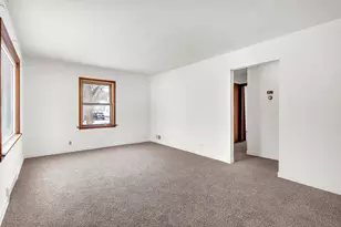 8969 Hudson Ct, Munster, IN 46321 - Photo 9