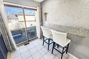 8019 Hohman Ave, Munster, IN 46321 - Photo 9