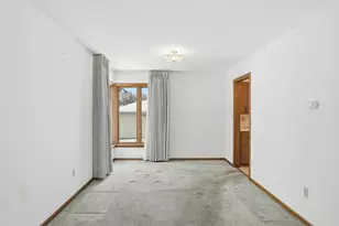 8767 Monroe Ave, Munster, IN 46321 - Photo 9