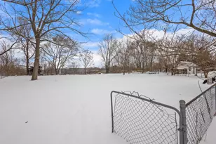 206 W Indiana St, Kouts, IN 46347 - Photo 17