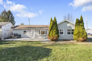 1210 S Ash St, Hobart, IN 46342 - Photo 13