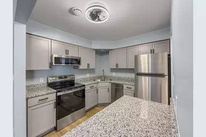 2049 45th Street #101, Highland, IN 46322 - Photo 3