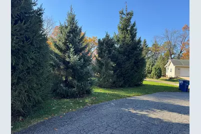 126 Country Club Drive, La Porte, IN 46350 - Photo 35