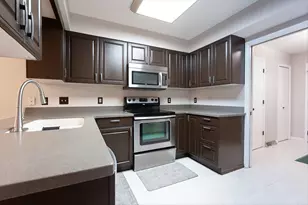 239 Carnoustie Ct, Schererville, IN 46375 - Photo 3