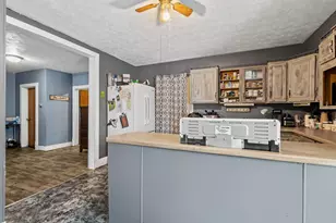 319 E Oak St, Rensselaer, IN 47978 - Photo 13