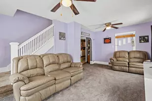 319 E Oak St, Rensselaer, IN 47978 - Photo 5