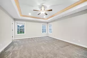 2111 Easton Park Dr, Chesterton, IN 46304 - Photo 15