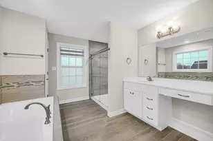 2111 Easton Park Dr, Chesterton, IN 46304 - Photo 17