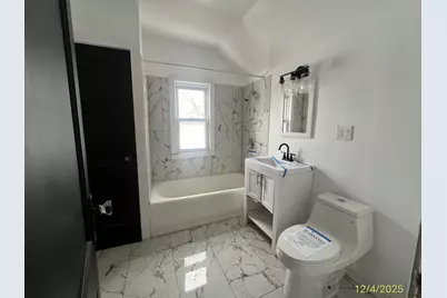 323 Garfield Street, Gary, IN 46404 - Photo 13