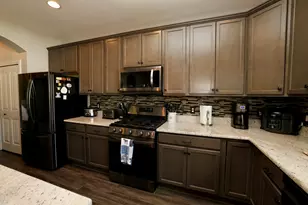 10052 Pearwood Dr, Saint John, IN 46373 - Photo 21