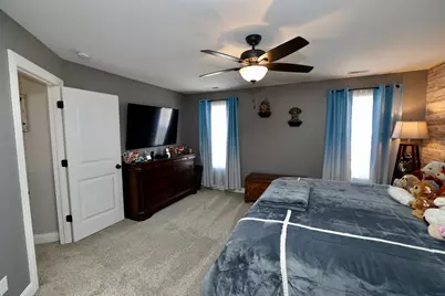 10052 Pearwood Drive, Saint John, IN 46373 - Photo 33