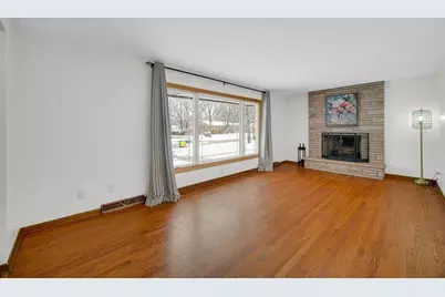 8224 Beech Avenue, Munster, IN 46321 - Photo 13