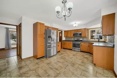 8224 Beech Avenue, Munster, IN 46321 - Photo 5