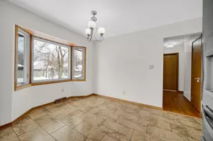 8224 Beech Ave, Munster, IN 46321 - Photo 17