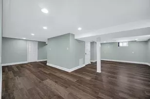 8224 Beech Ave, Munster, IN 46321 - Photo 21