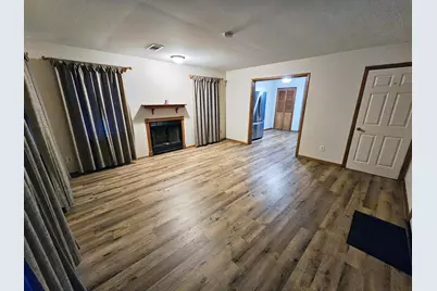 2725 W 42nd Avenue, Gary, IN 46408 - Photo 9