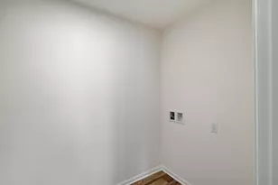 557 E 130th Ln, Crown Point, IN 46307 - Photo 19