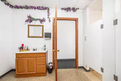 801 E Chicago Avenue, East Chicago, IN 46312 - Photo 21